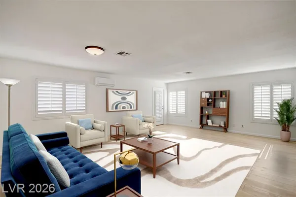 856 MARINA DR