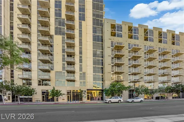 353 E BONNEVILLE AVE 257