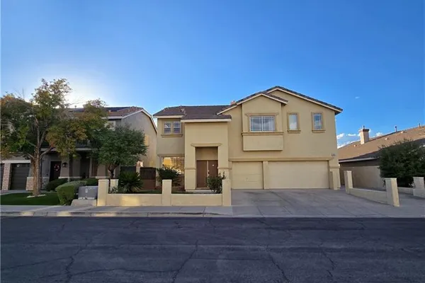 305 SAINT AUGUSTINE LN