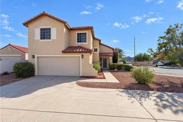 608 SADDLE RIDER CT