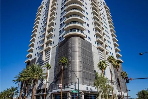 200 HOOVER AVE 1401