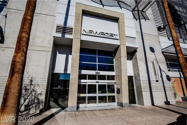 200 HOOVER AVE 1401