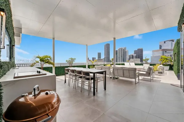 801 BRICKELL KEY BLVD 3306