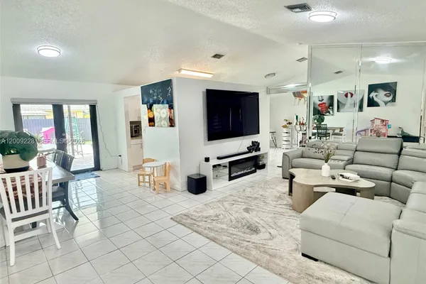 11216 SW 166TH TER