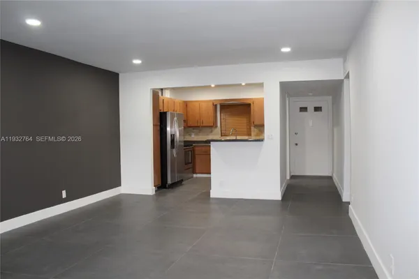 5140 SW 40TH AVE 3C