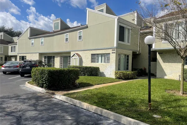 8043 LAGOS DE CAMPO BLVD F-3