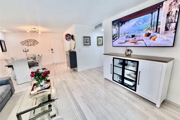 6000 NE 22ND WAY 5C