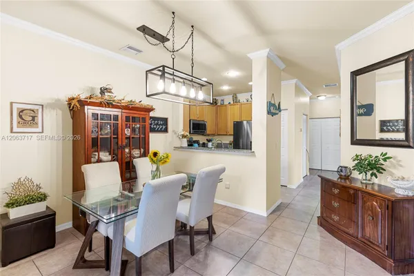 9052 PLYMOUTH PL 9052