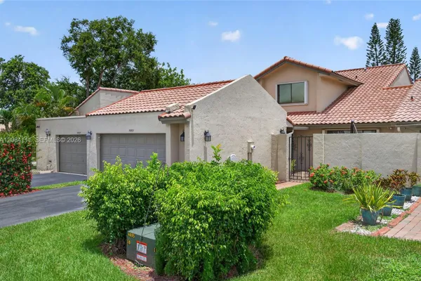 16831 PATIO VILLAGE LN