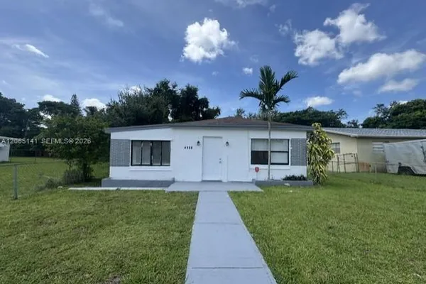 4130 SW 25TH ST