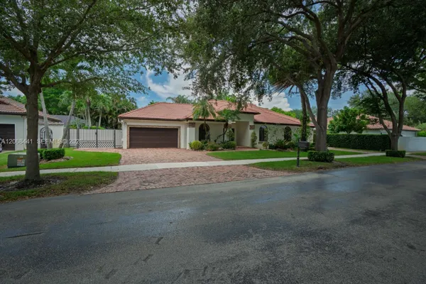 15600 NW 82ND CT