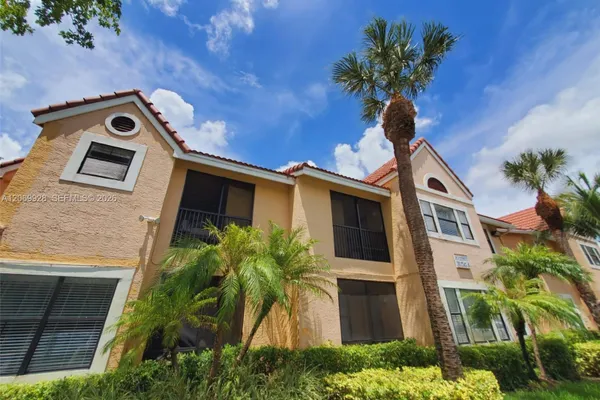 15591 SW 105TH TER 512