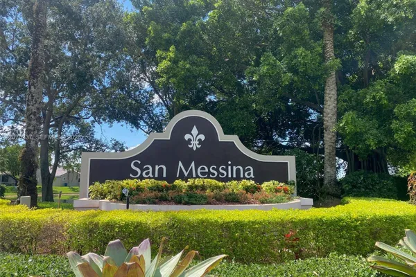 1809 SALERNO CIR