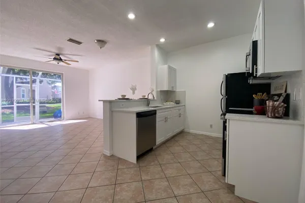 1809 SALERNO CIR
