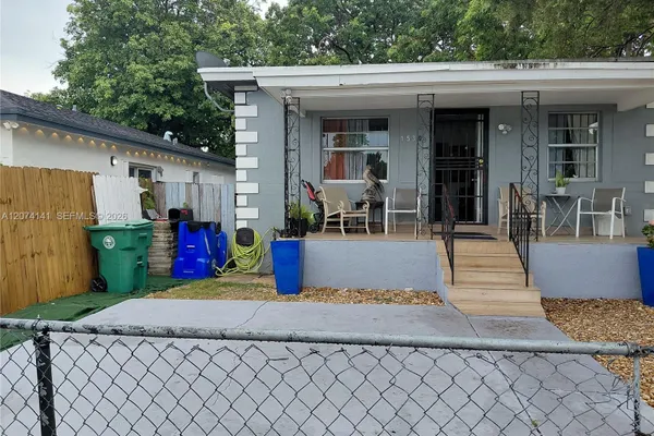 1530 NW 68TH TER