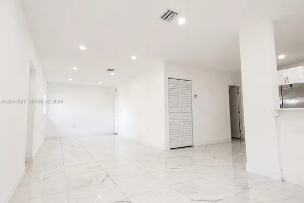 980 NW 13TH ST