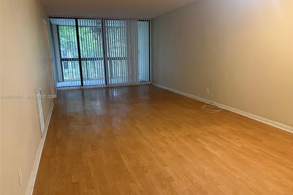 3100 RIVERSIDE DR 105
