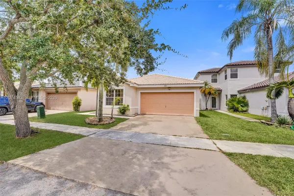 1822 SW 176TH AVE