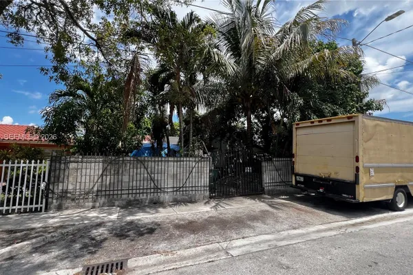 1531 NW 59TH ST