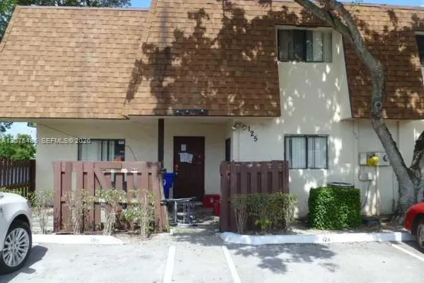 125 SAN REMO BLVD