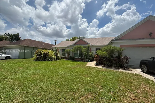 9510 ASHLEY DR