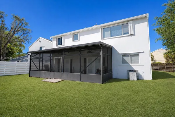 14615 SW 142ND PLACE CIR