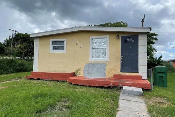 820 RICKEY JACKSON BLVD