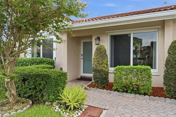 10887 SW 152ND PL