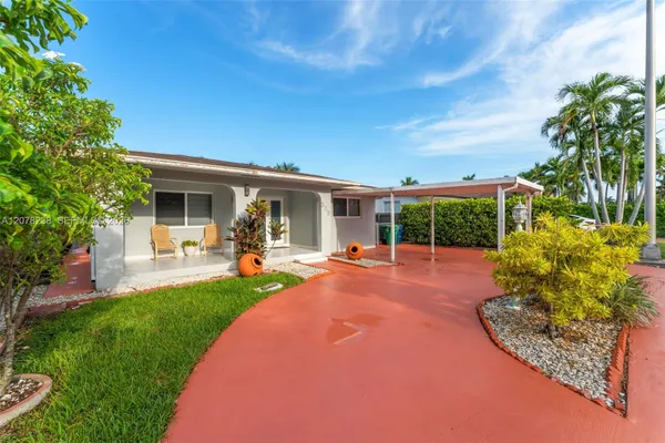 325 SW 122ND AVE