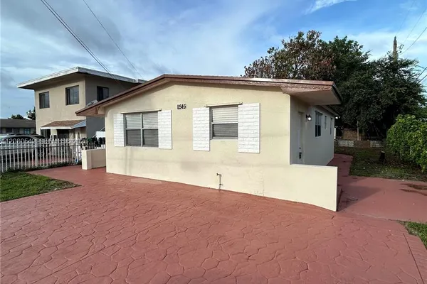 11545 NW 17TH AVE