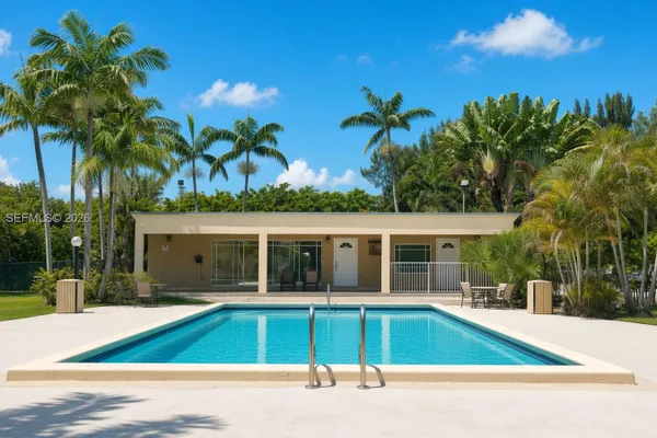 5500 SW 77TH CT 201