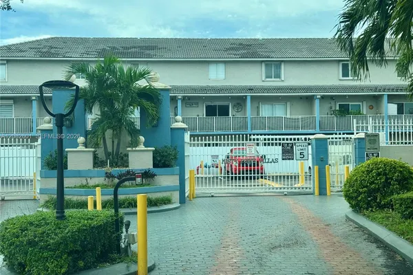 8380 NW 103RD ST 105G