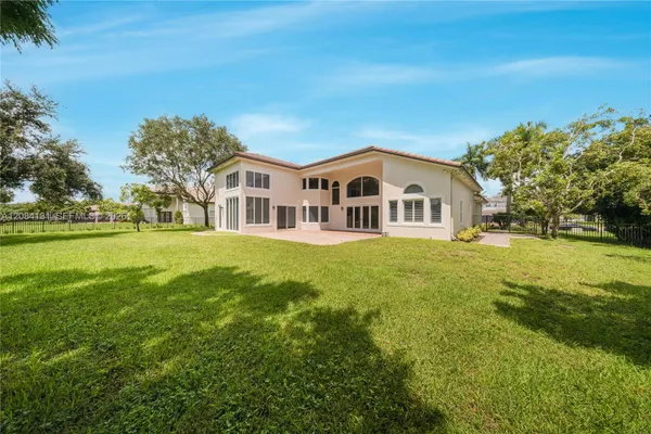 11406 CANYON MAPLE BLVD