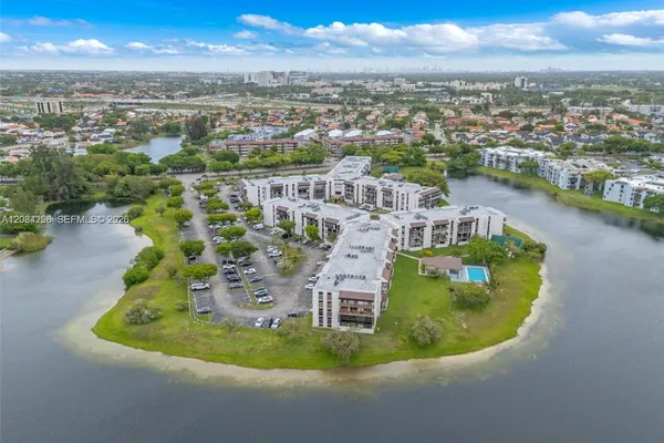 1350 SW 122ND AVE 317