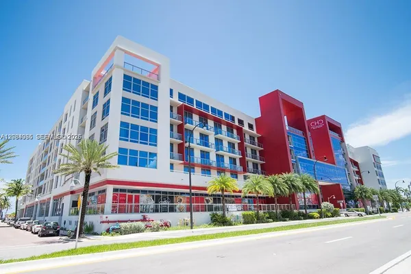 777 N OCEAN DR S502
