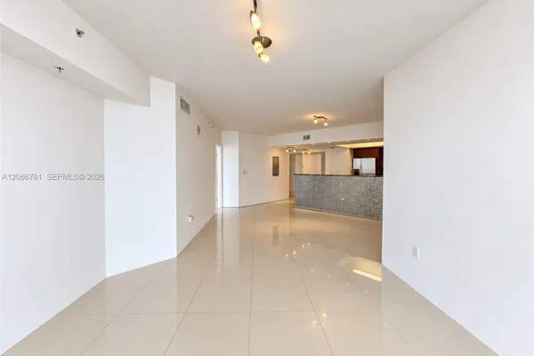 16699 COLLINS AVE 1610