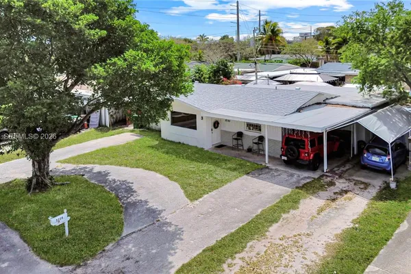 5220 SW 57TH ST