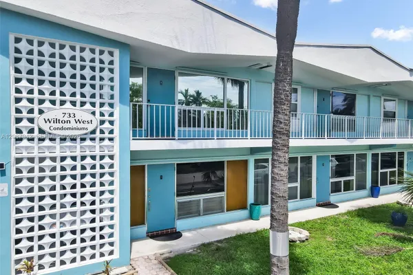 733 NW 30TH CT 6