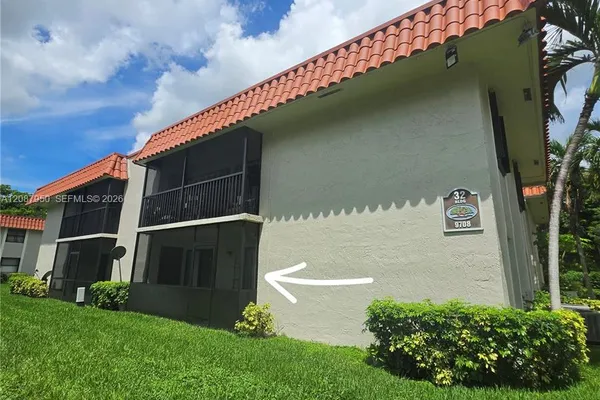9708 HAMMOCKS BLVD 101-32