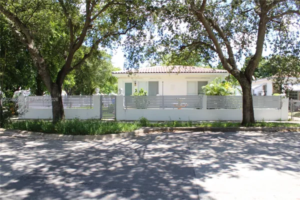 4141 NW 5TH AVE
