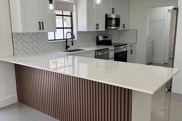 748 NW 133RD AVE