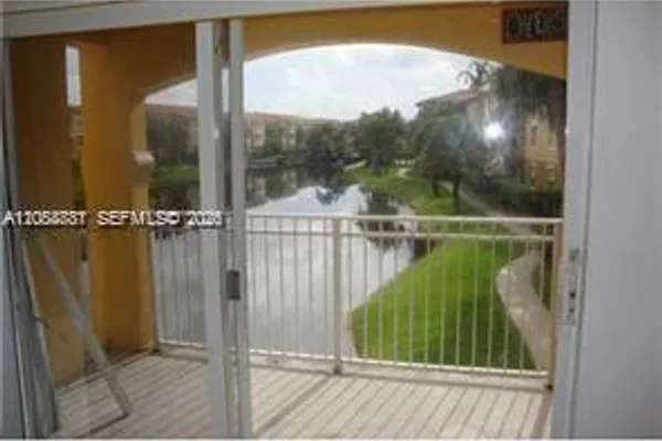 155 NW 96TH TER 2-202