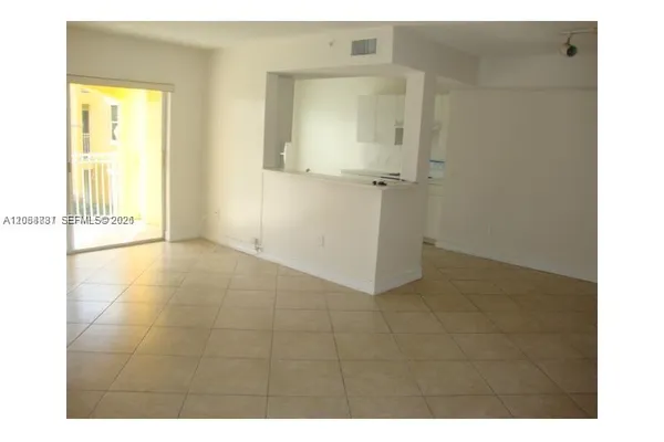 155 NW 96TH TER 2-202