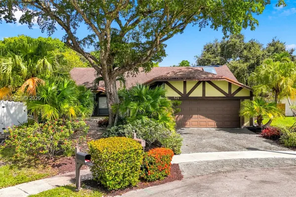 521 NW 78TH WAY