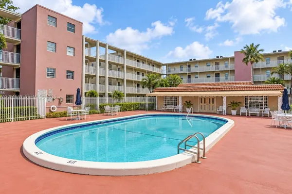 2800 NW 56TH AVE G204