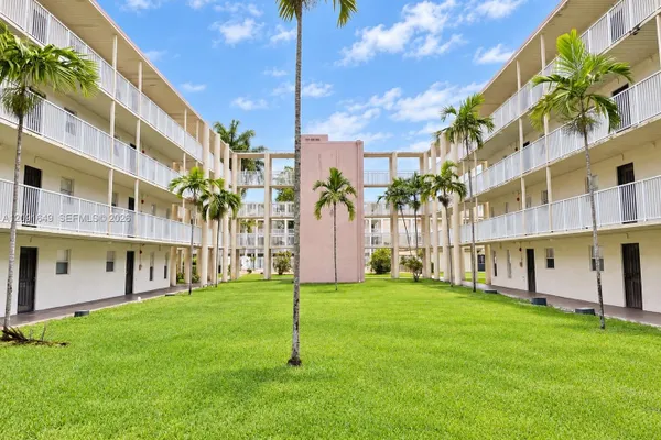 2800 NW 56TH AVE G204