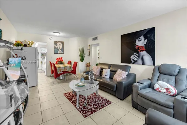 3451 SW 9TH TER 3 AKA  7B