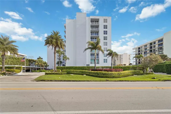 3450 S OCEAN BLVD 2030