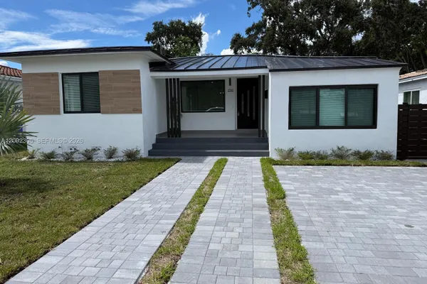 2350 SW 22ND AVE