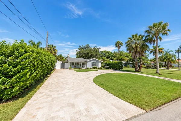 4716 SW 34TH TER